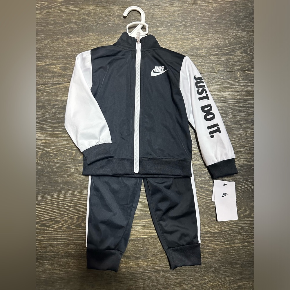 24M Nike Outfit